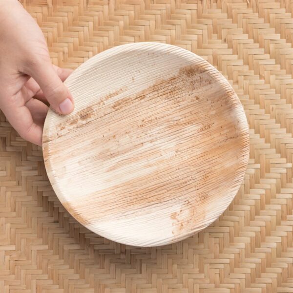 Palm Leaf Round Plate Ø18 cm. (10 pieces) | TESSERA Bio Products®